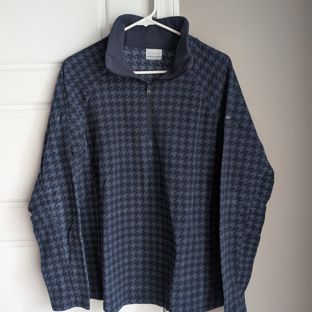 Columbia Ladies half-zip lightweight fleece size XL